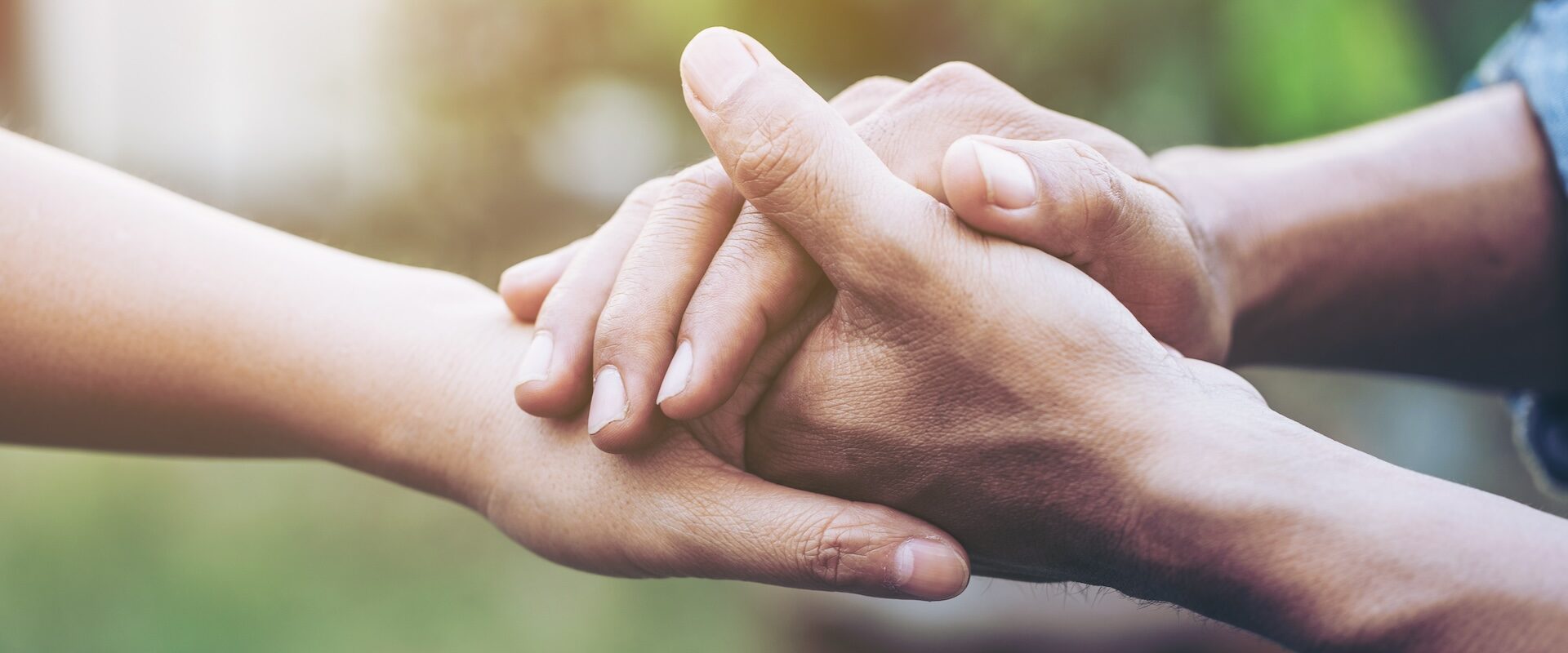 hands helping